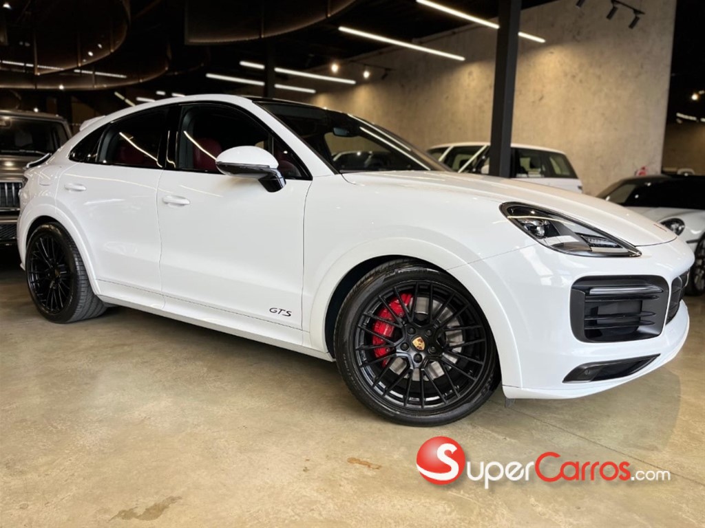 2021 Porsche Cayenne GTS