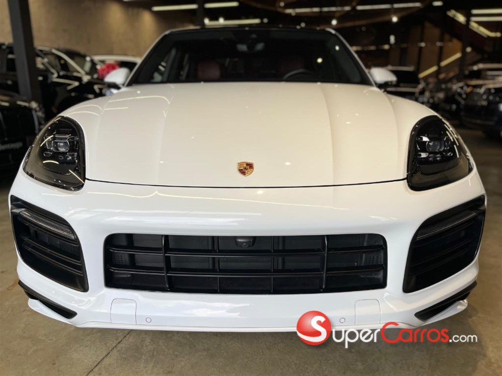 2021 Porsche Cayenne GTS — foto 3 / 12