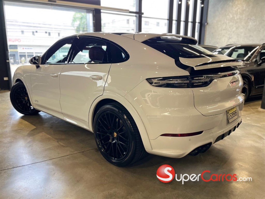 2021 Porsche Cayenne GTS — foto 5 / 12