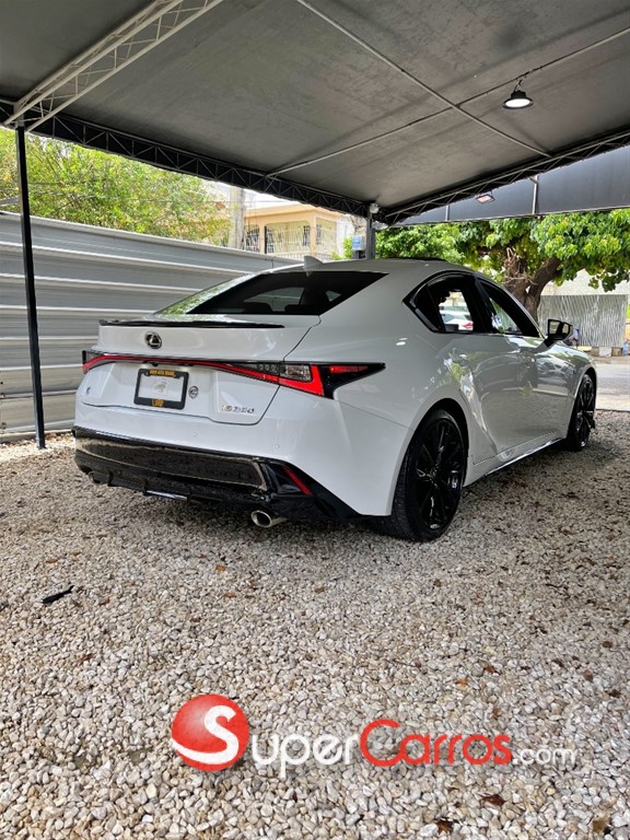 2023 Lexus IS 350 F Sport — foto 4 / 12