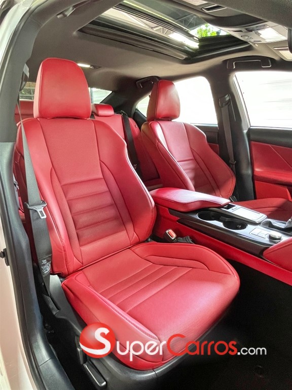 2023 Lexus IS 350 F Sport — foto 10 / 12