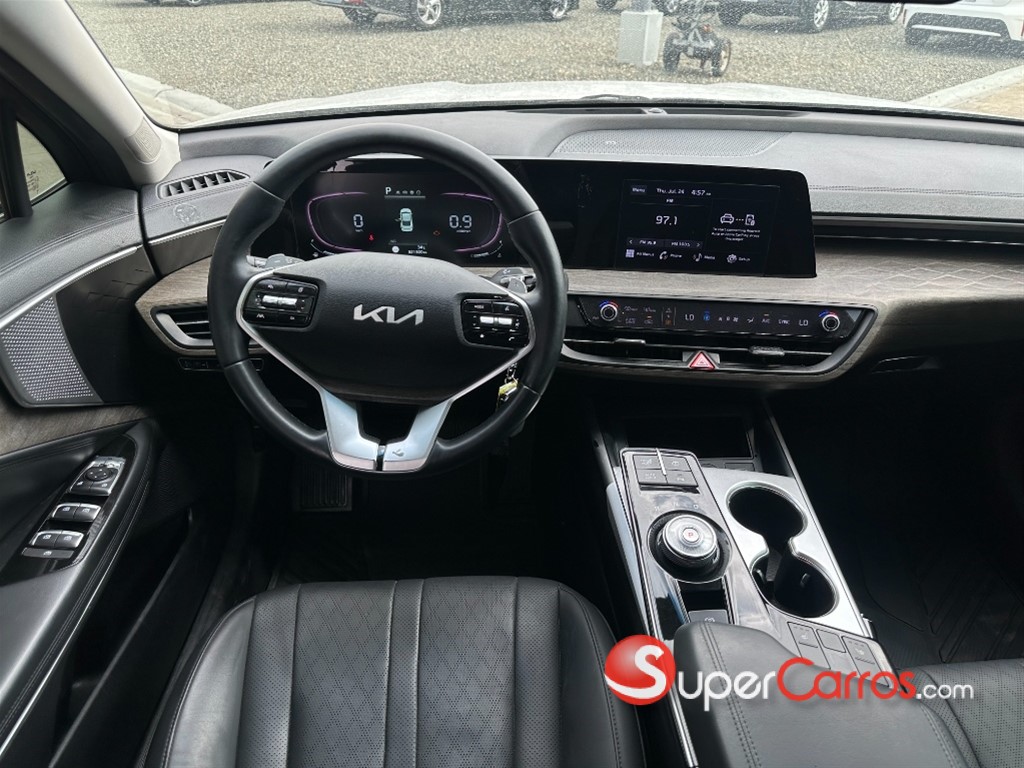 2022 Kia K-8 — foto 10 / 12