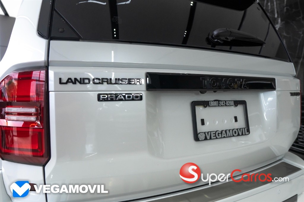 2025 Toyota Land Cruiser Prado Luxury 01 — foto 4 / 12