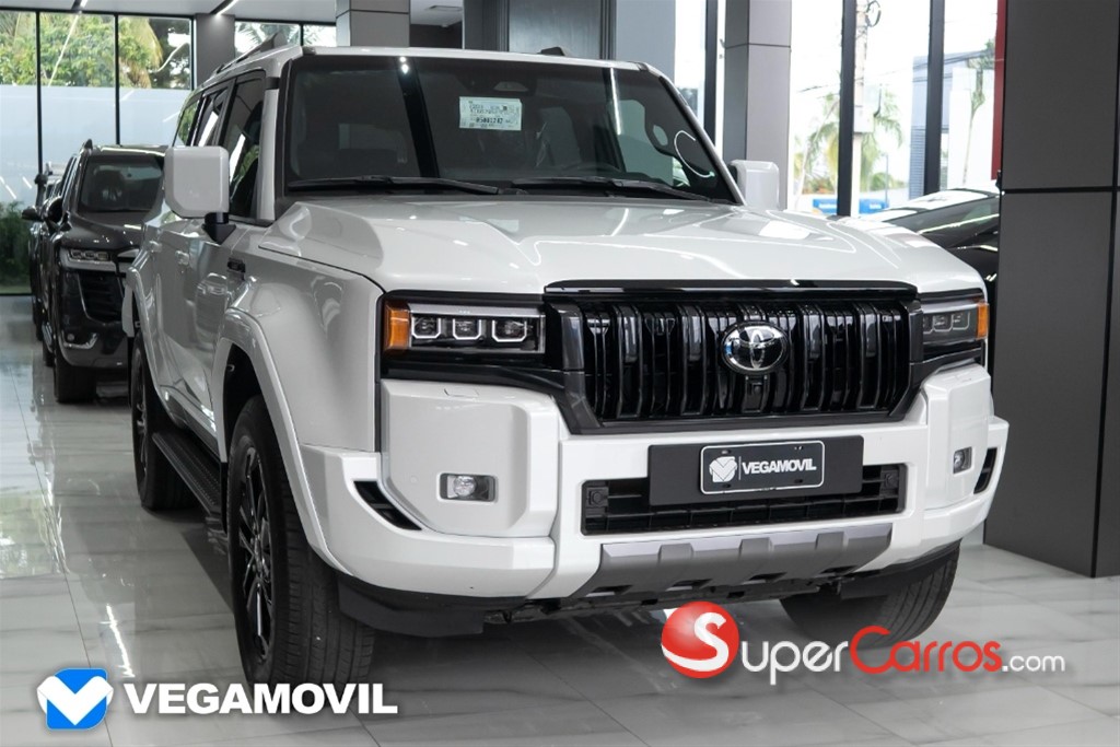 2025 Toyota Land Cruiser Prado Luxury 01 — foto 5 / 12
