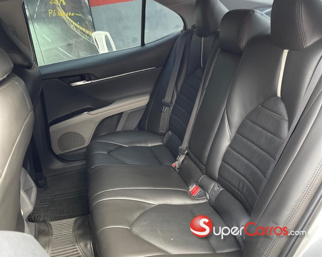 2018 Toyota Camry LE — foto 3 / 12