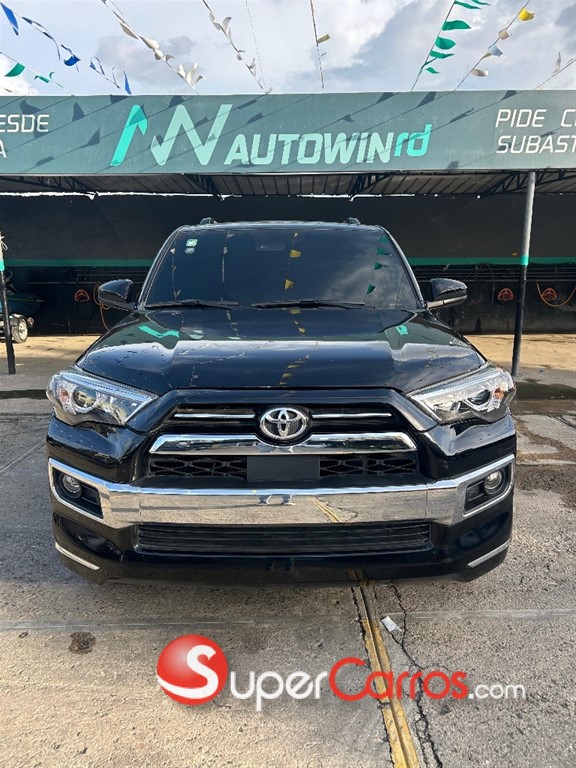 2023 Toyota 4 Runner — foto 2 / 12