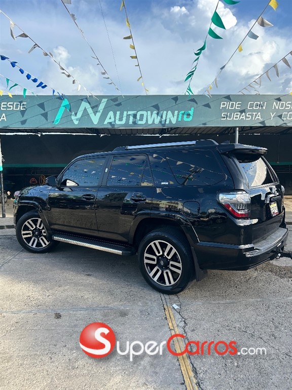 2023 Toyota 4 Runner — foto 5 / 12