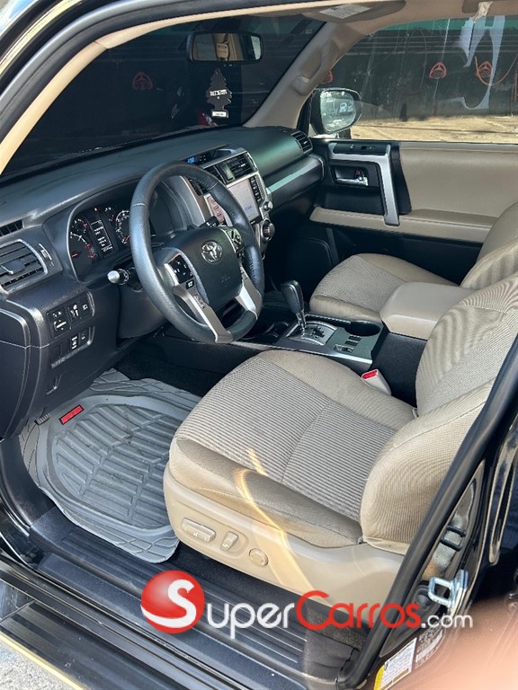 2023 Toyota 4 Runner — foto 6 / 12