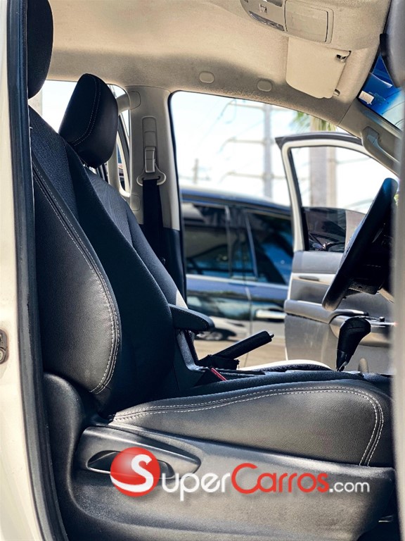 2018 Toyota Hilux — foto 3 / 9