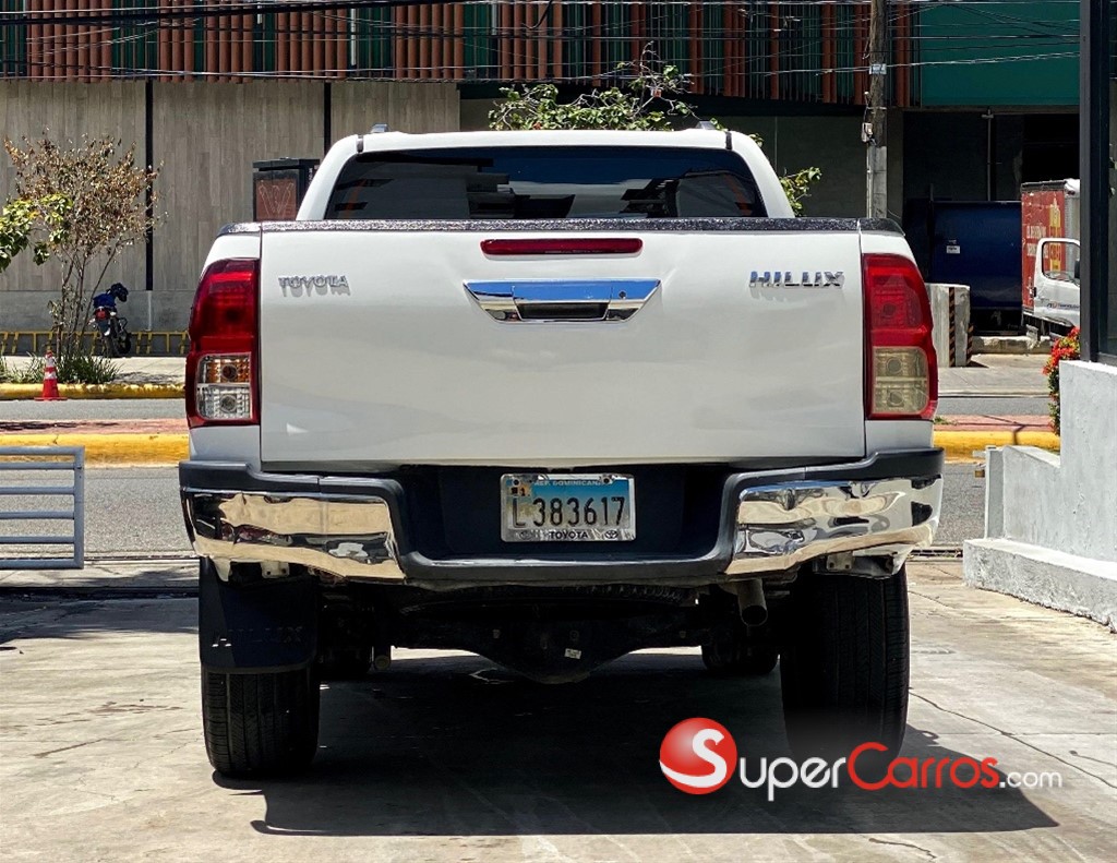 2018 Toyota Hilux — foto 9 / 9