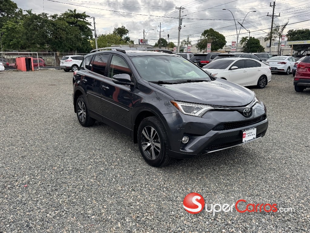 2018 Toyota RAV4 XLE — foto 3 / 11