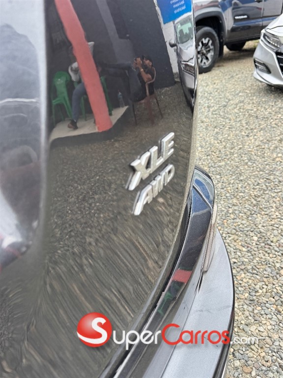 2018 Toyota RAV4 XLE — foto 6 / 11