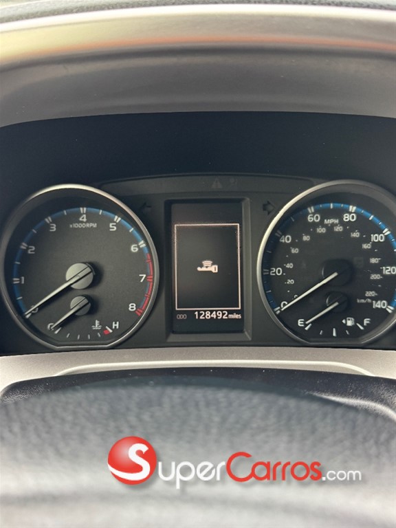 2018 Toyota RAV4 XLE — foto 9 / 11
