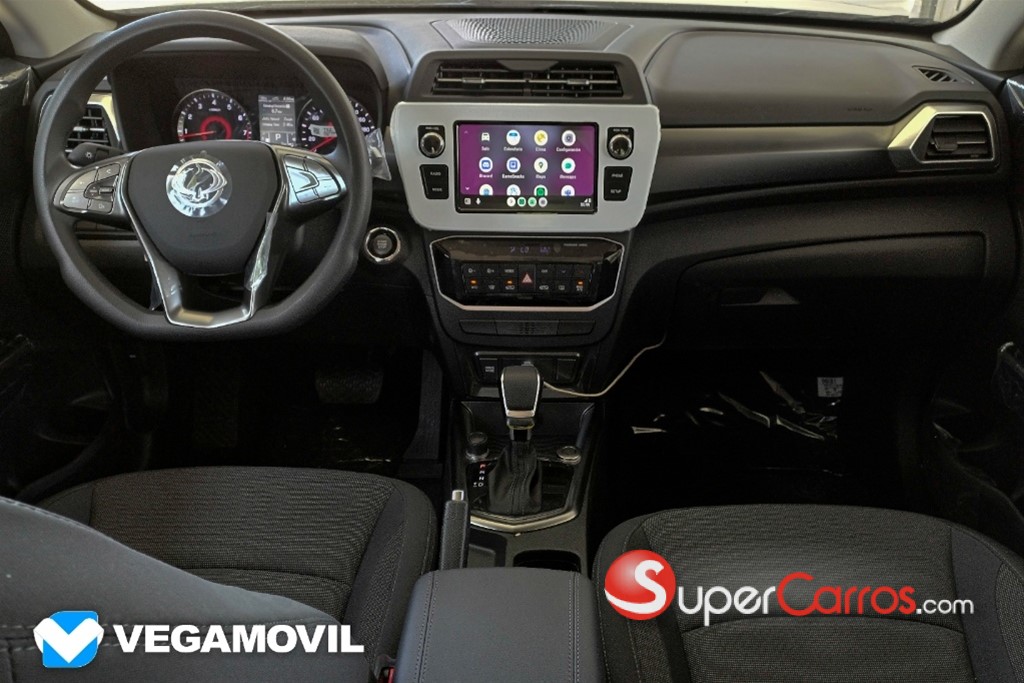 2026 KGM Tivoli URBAN — foto 8 / 12