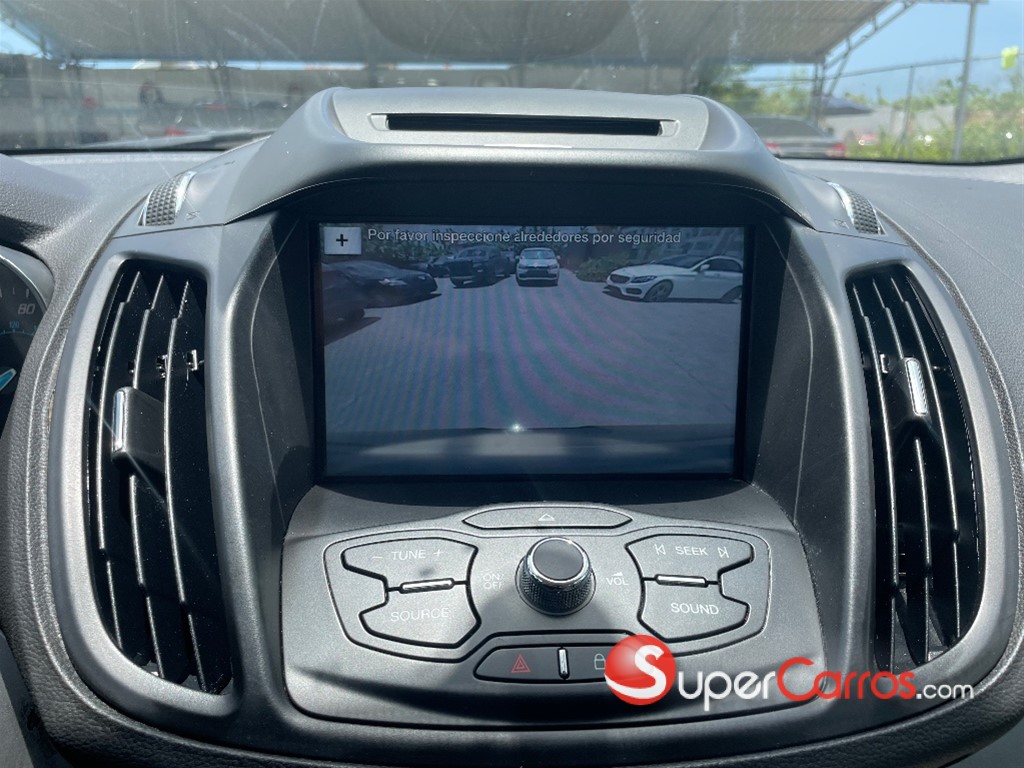 2016 Ford Escape — foto 6 / 12
