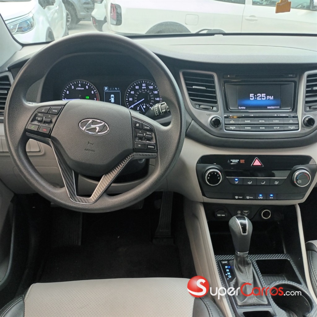 2016 Hyundai Tucson — foto 7 / 11