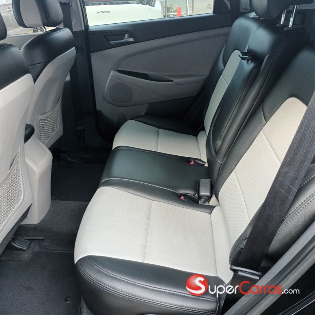 2016 Hyundai Tucson — foto 8 / 11