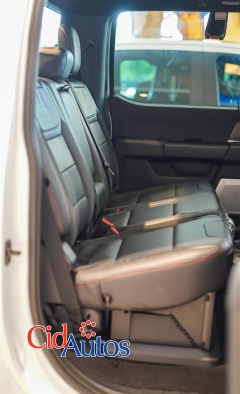 2025 Ford F 150 Raptor — foto 11 / 11
