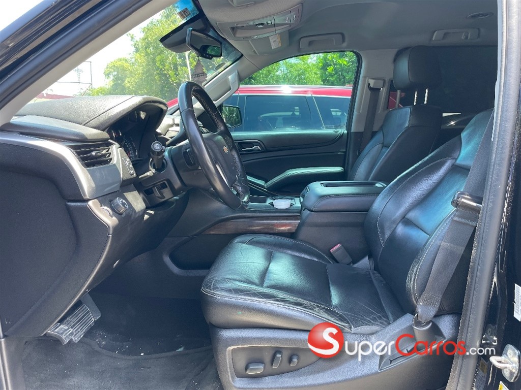2018 Chevrolet Suburban LT — foto 5 / 7
