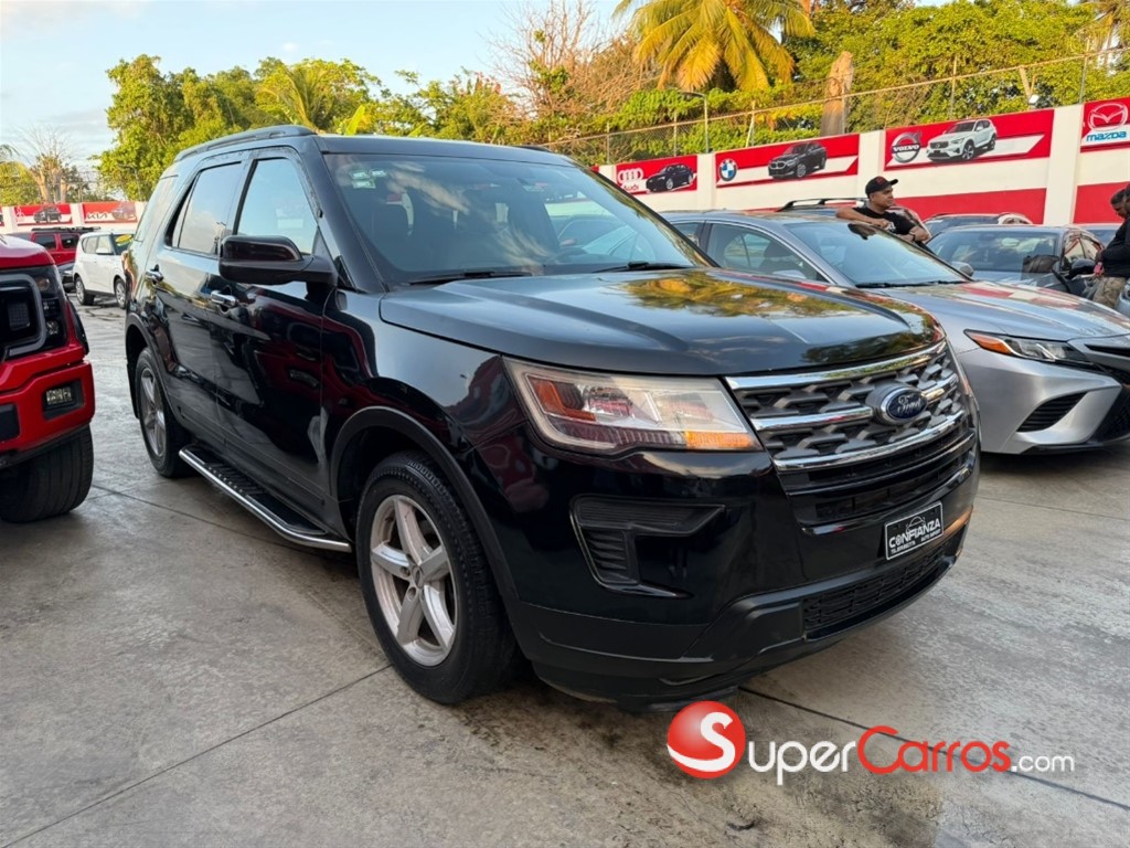 2018 Ford Explorer — foto 3 / 8