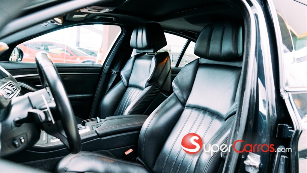 2011 BMW M 5 — foto 9 / 12
