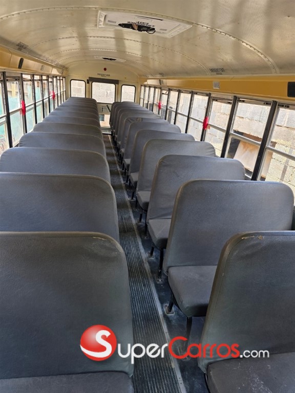 2009 International Autobus — foto 3 / 6