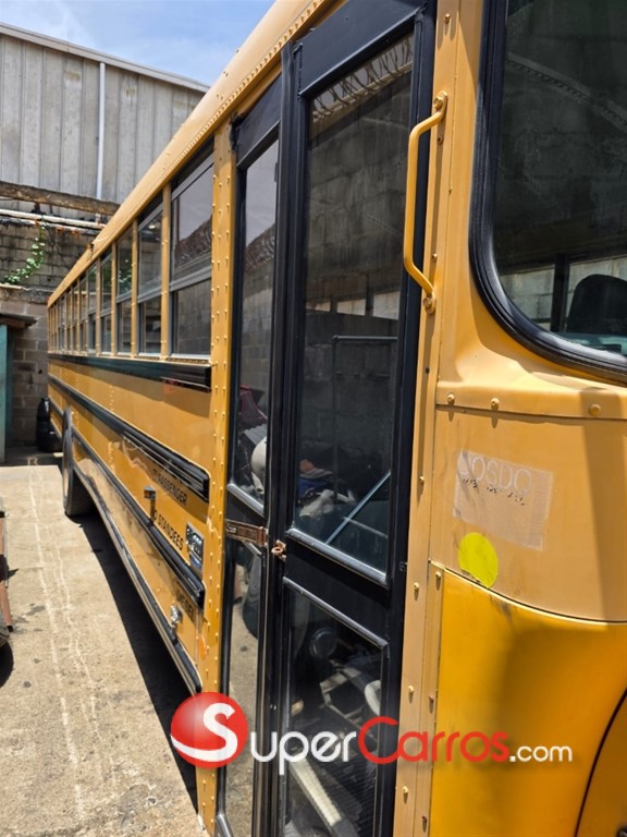 2009 International Autobus — foto 5 / 6
