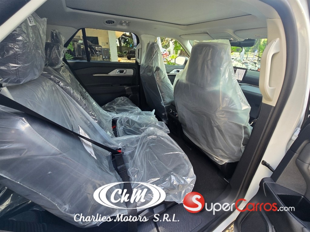 2026 Ford Explorer Active — foto 8 / 12
