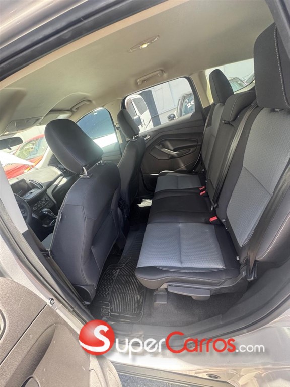 2019 Ford Escape Ecoboost — foto 6 / 8