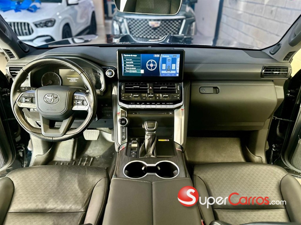 2024 Toyota Land Cruiser VXR — foto 6 / 12