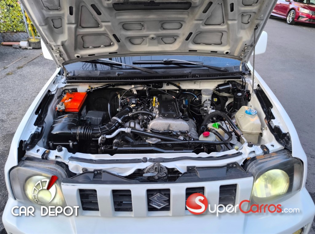 2016 Suzuki Jimny — foto 12 / 12
