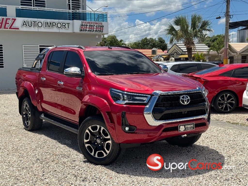 2025 Toyota Hilux SRX — foto 2 / 12