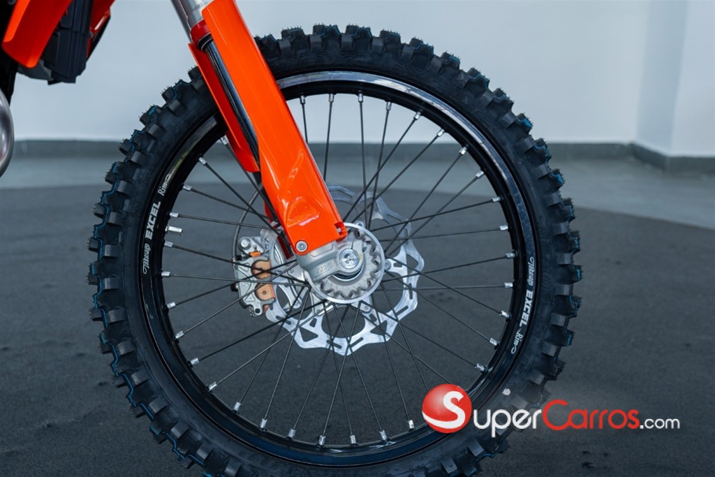 2025 KTM SX-F — foto 12 / 12