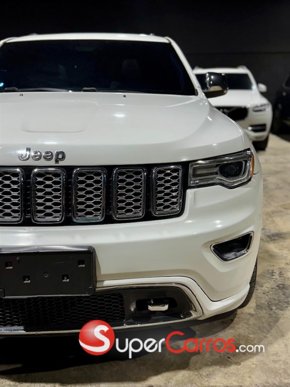 2019 Jeep Cherokee Overland — foto 5 / 9