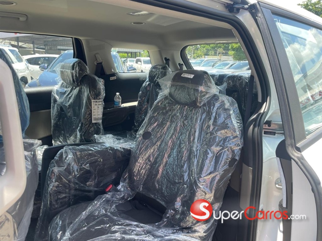 2026 Kia Carnival — foto 6 / 9