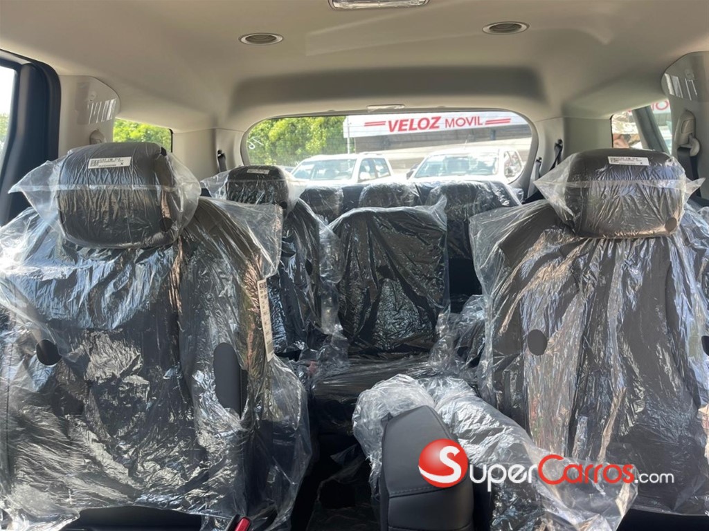 2026 Kia Carnival — foto 7 / 9