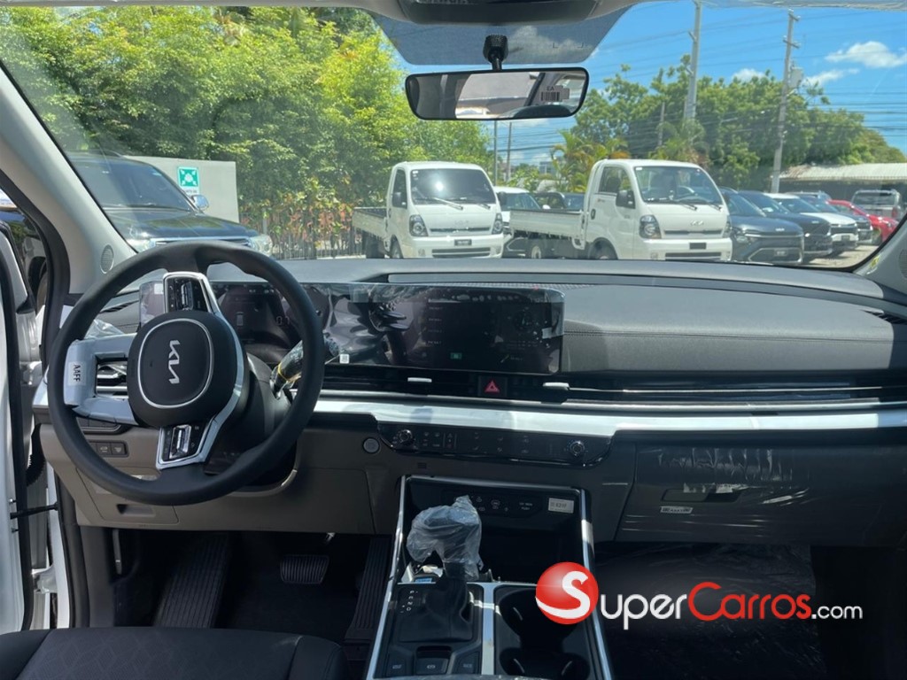 2026 Kia Carnival — foto 9 / 9