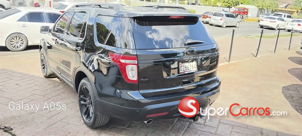 2012 Ford Explorer XLT — foto 7 / 7