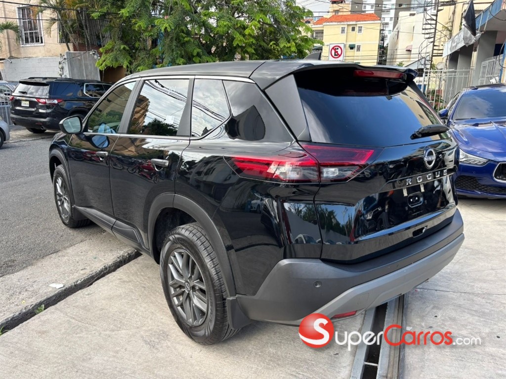 2023 Nissan Rogue — foto 3 / 10