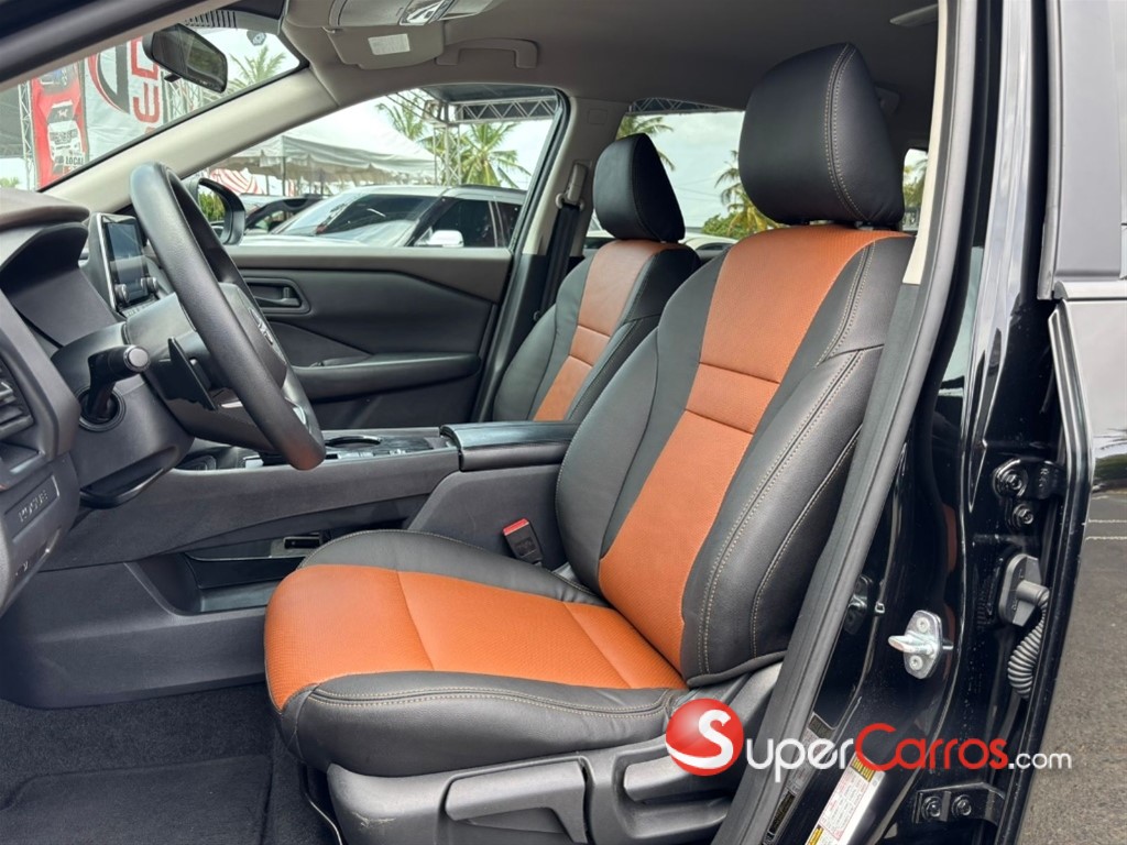 2023 Nissan Rogue — foto 5 / 10