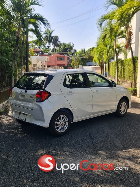 2025 Toyota Agya — foto 4 / 8
