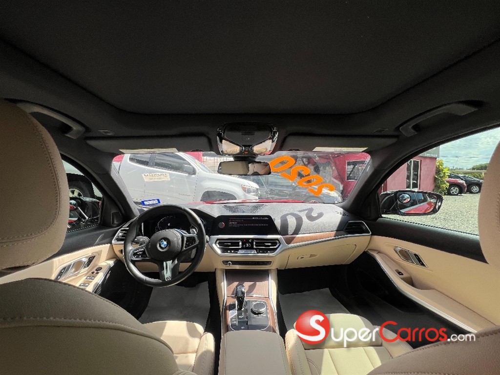 2020 BMW Serie 3 330i — foto 7 / 8