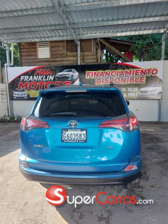 2018 Toyota RAV4 LE — foto 12 / 12
