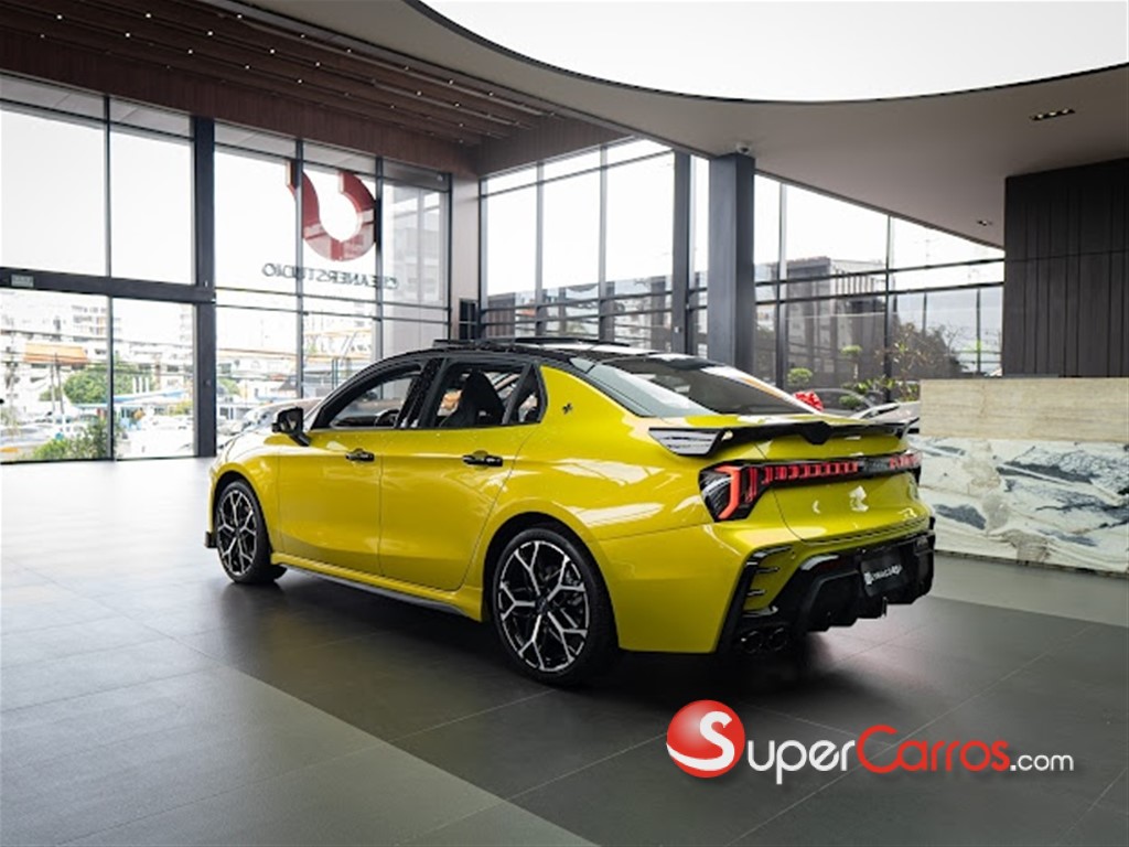 2025 Lynk CO 03 — foto 6 / 12