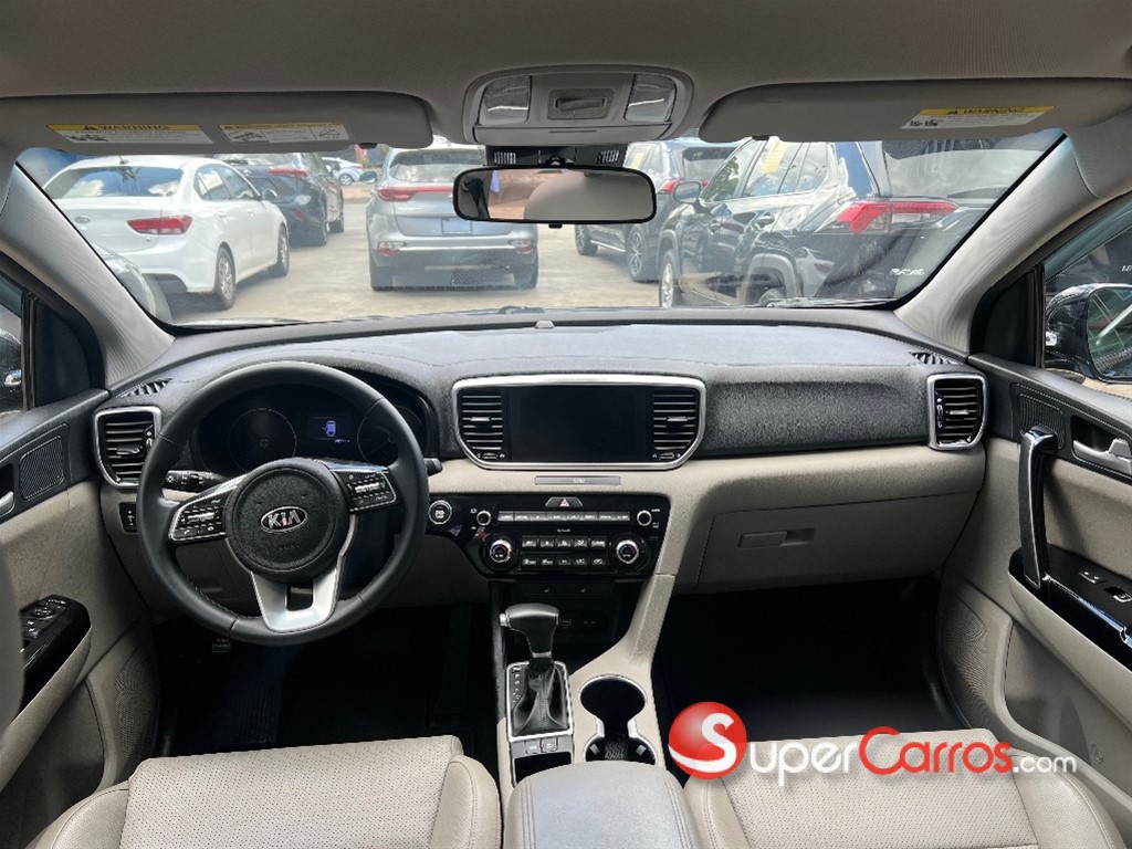 2020 Kia Sportage EX — foto 10 / 12