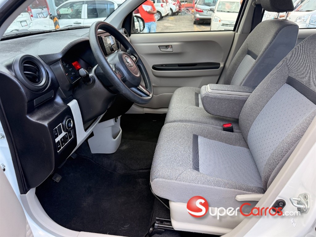 2021 Toyota Passo — foto 8 / 12