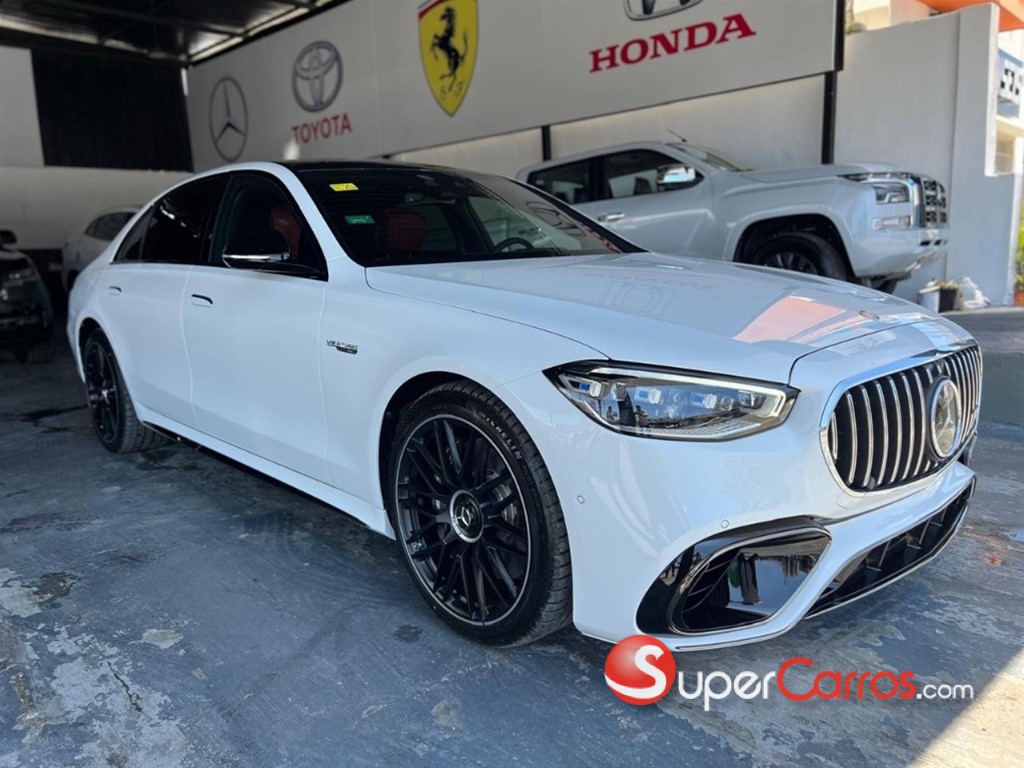2026 Mercedes-Benz Clase S 63 AMG — foto 3 / 12