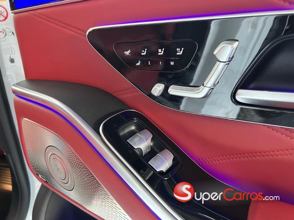 2026 Mercedes-Benz Clase S 63 AMG — foto 8 / 12