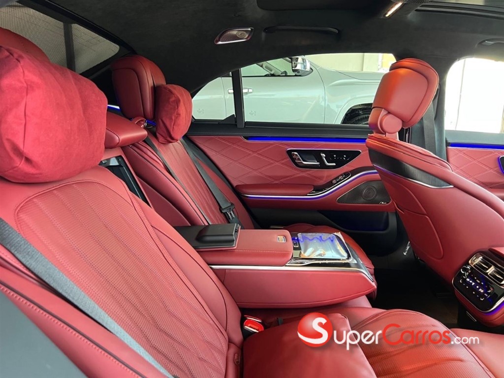 2026 Mercedes-Benz Clase S 63 AMG — foto 9 / 12