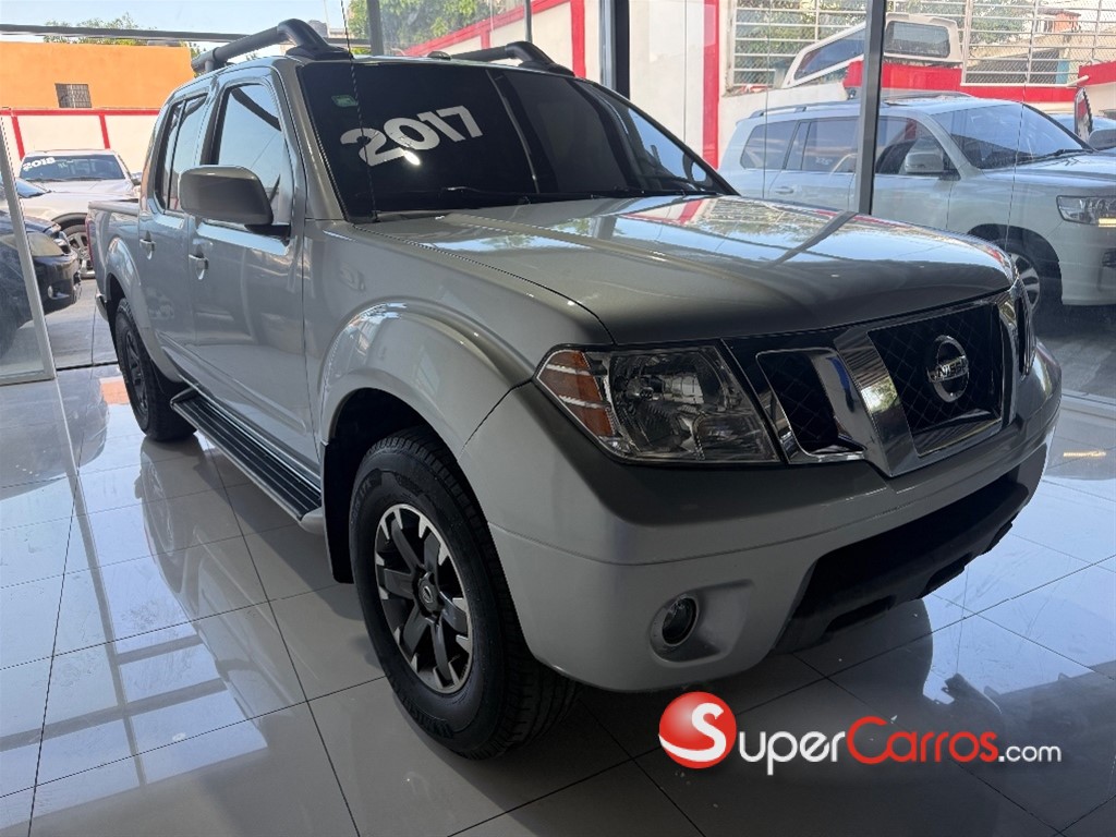 2017 Nissan Frontier Desert Runner